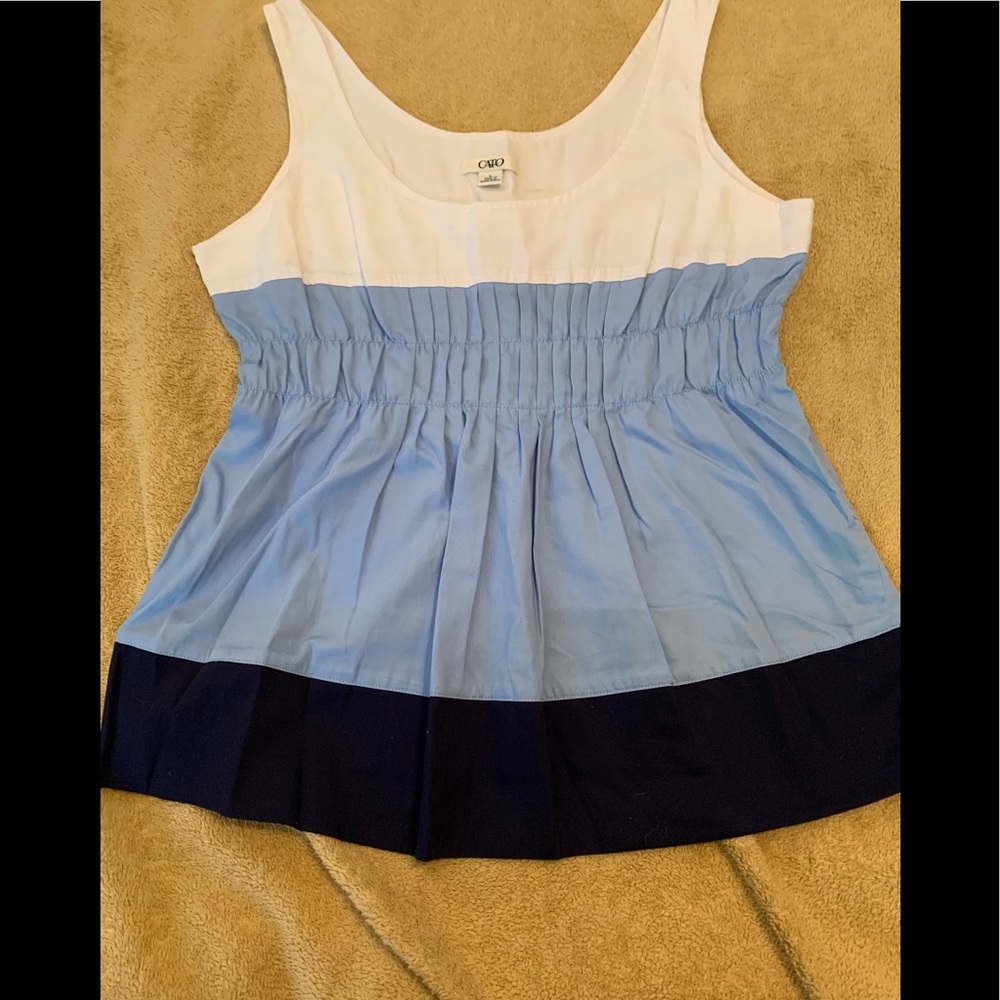 🍭Tri color tank from Cato fashions. Sz L